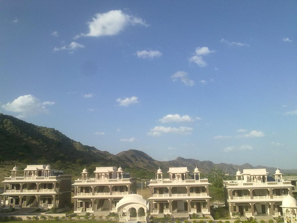 Bhanwar Singh Palace Hokaran Екстериор снимка